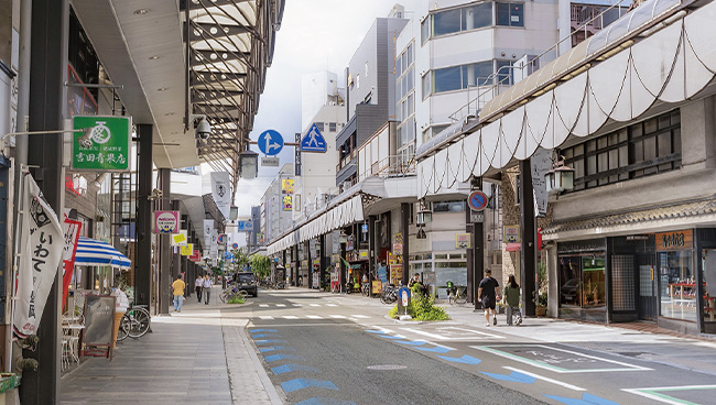 大通り商店街（徒歩12分）